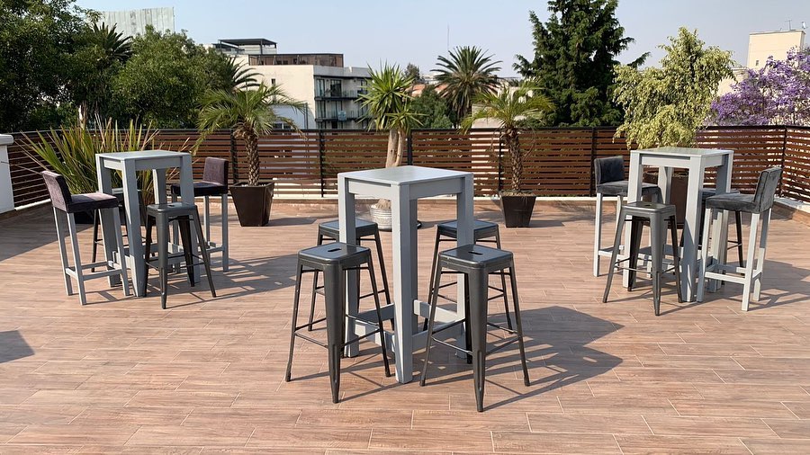 Montaje terraza coctelería
